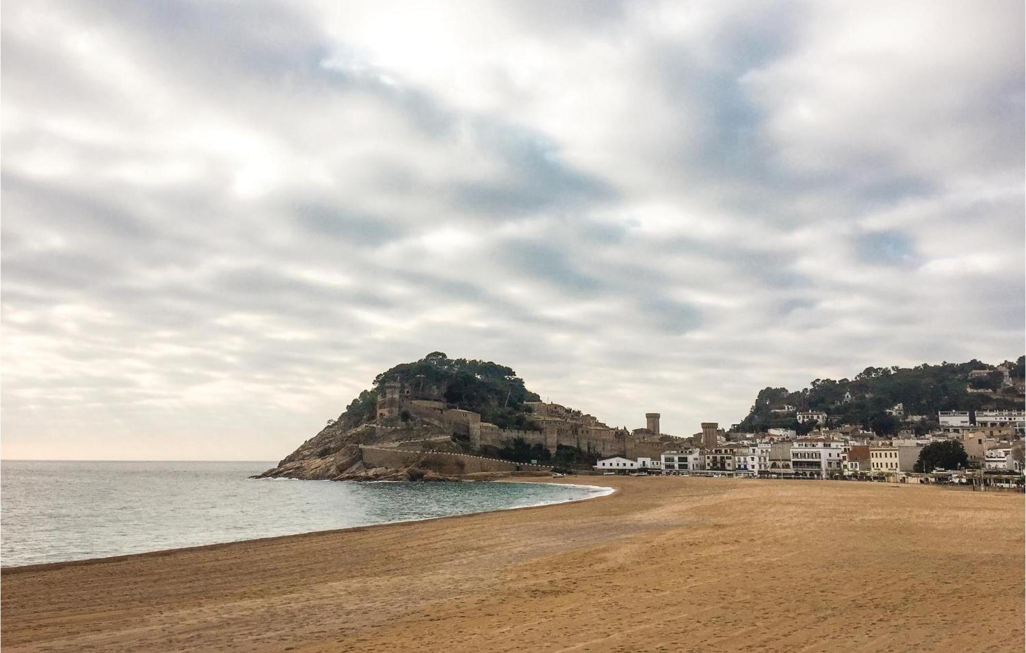 3 Bedroom Gorgeous Apartment In Tossa De Mar Extérieur photo